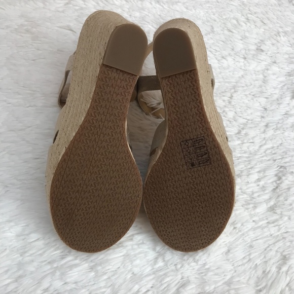 Michael Kors Berkley Wedge Sandals - Picture 10 of 10